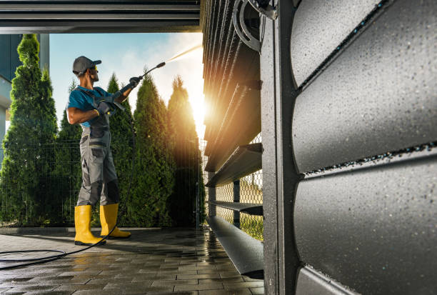 Best Garage Pressure Washing  in Pleasant Prairie, WI